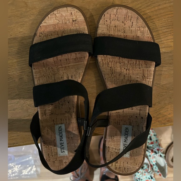 Steve Madden Shoes - STEVE MADDEN Women's Black Strap/Cork Bed Sandal Size 9